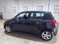 Suzuki - swift - 1.3 base - 6-xlx-70 - afbeelding 2 van  18