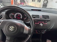 Suzuki - swift - 1.3 base - 6-xlx-70 - afbeelding 9 van  18