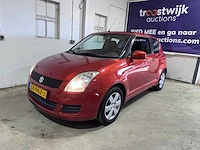 Suzuki - swift - 1.3 base - gx-962-j - afbeelding 1 van  19