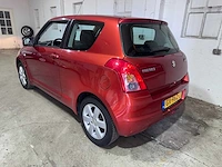 Suzuki - swift - 1.3 base - gx-962-j - afbeelding 13 van  19