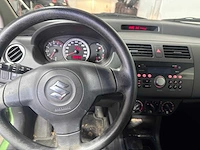 Suzuki - swift - 1.3 comfort - 33-hst-8 - afbeelding 2 van  19
