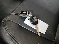 Suzuki - swift - 1.3 gls - car - 2006 - afbeelding 15 van  18