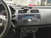 Suzuki - swift - 1.3 gls - car - 2006 - afbeelding 17 van  18