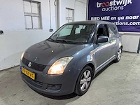 Suzuki - swift - 1.3 shogun - 79-xx-vg - afbeelding 1 van  21