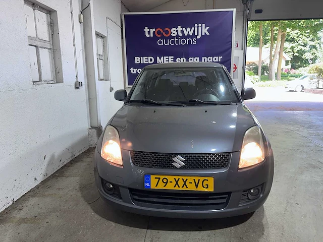 Suzuki - swift - 1.3 shogun - 79-xx-vg - afbeelding 20 van  21
