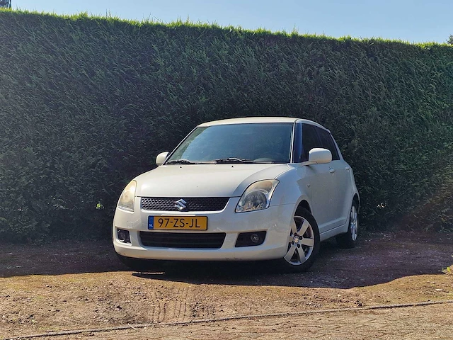 Suzuki - swift - 1.3 shogun - 97-zs-jl - 2008 - 108.000 km nap - afbeelding 12 van  24