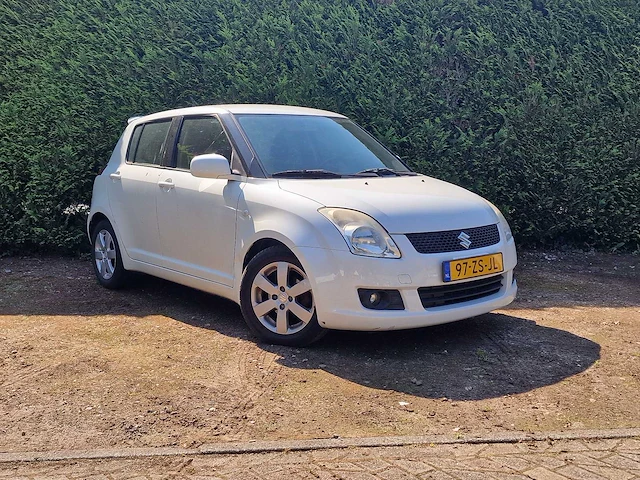 Suzuki - swift - 1.3 shogun - 97-zs-jl - 2008 - 108.000 km nap - afbeelding 21 van  24