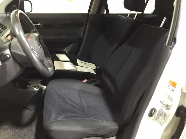 Suzuki - swift - 1.3 shogun 5drs- 59-xp-kd - afbeelding 8 van  21