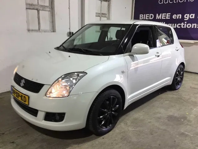 Suzuki - swift - 1.3 shogun 5drs- 59-xp-kd - afbeelding 1 van  21