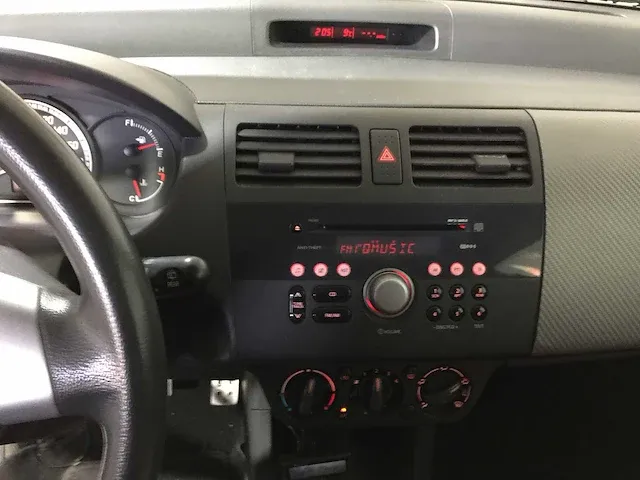 Suzuki - swift - 1.5 sport exclusive - 63-xb-gh - afbeelding 7 van  21