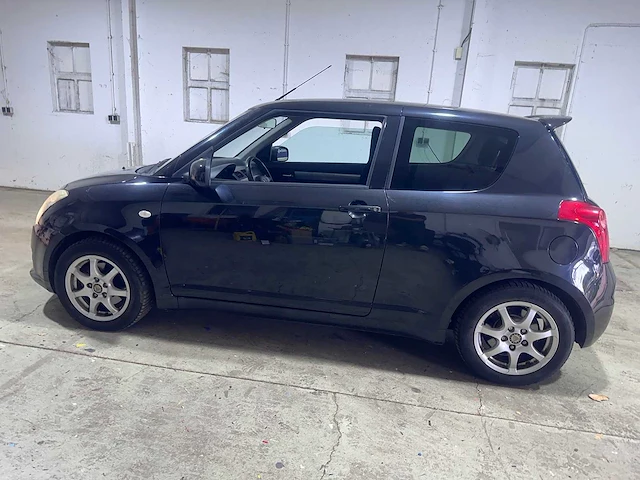 Suzuki - swift - 1.6 sport - n-812-zb - afbeelding 11 van  18