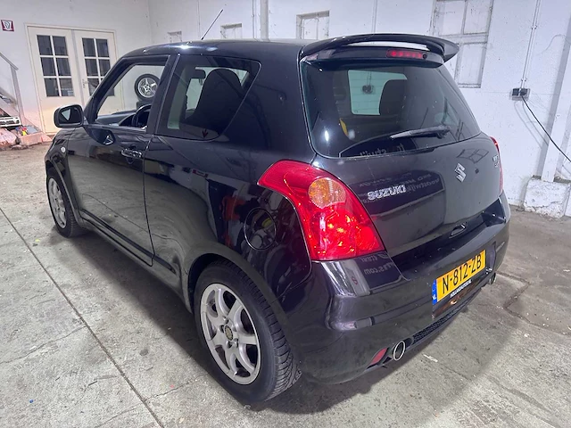 Suzuki - swift - 1.6 sport - n-812-zb - afbeelding 12 van  18