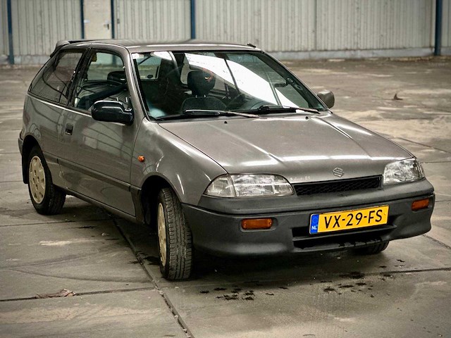 Suzuki - swift - personenauto - afbeelding 6 van  12