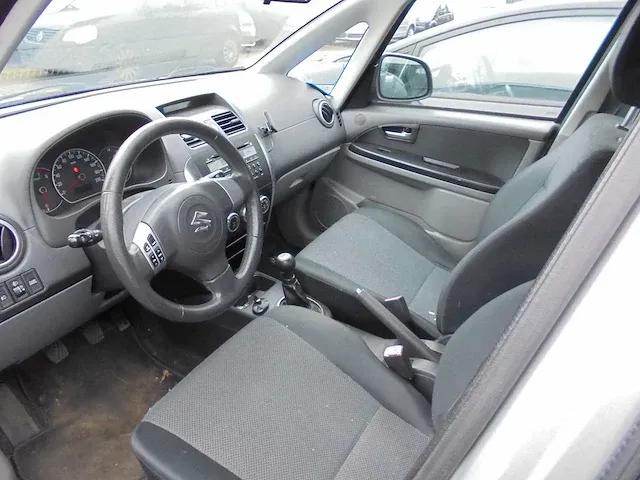 Suzuki - sx4 - 1.6 exclusive - 40-tk-sj - afbeelding 8 van  12