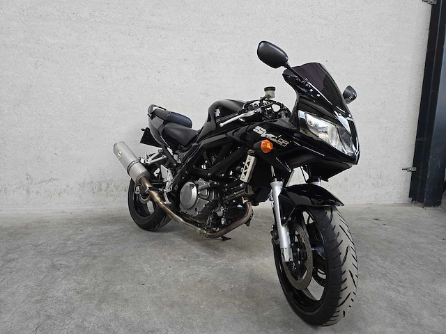Suzuki - tour - sv 650 - motorfiets mzls50 - afbeelding 4 van  7
