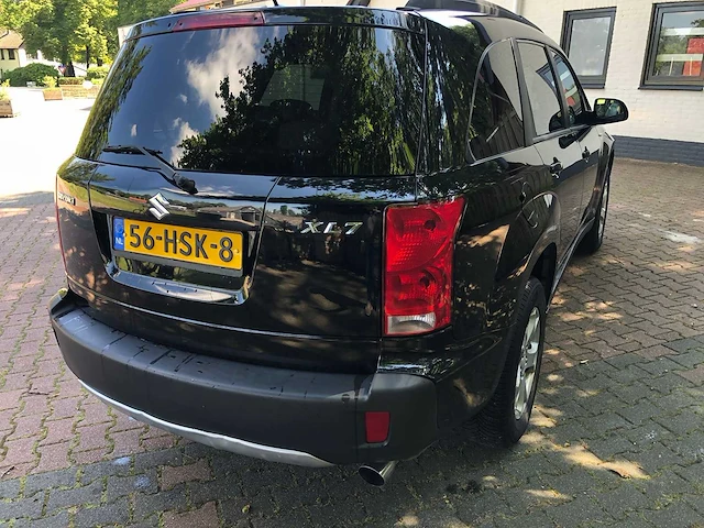 Suzuki - xl7 - 2008 - 7pers - 56-hsk-8 - afbeelding 13 van  18