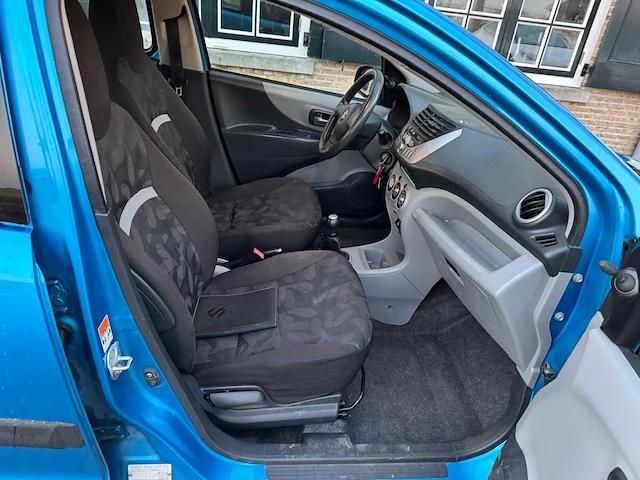 Suzuki 1.0 comfort airco plus, 15-xfs-8 - afbeelding 14 van  18