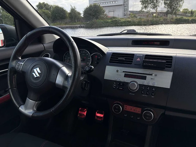 Suzuki 2008 swift sport 1.6 personenauto - afbeelding 31 van  45