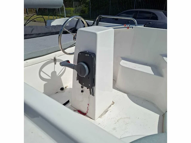 Suzuki 2021 - speedboot + trailer - afbeelding 12 van  13