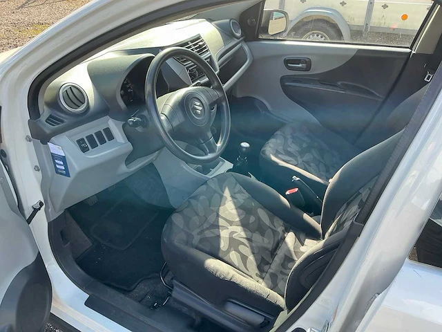 Suzuki alto 1.0 personenauto - afbeelding 3 van  24