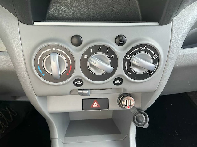 Suzuki alto 1.0 personenauto - afbeelding 7 van  24