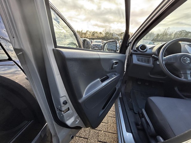 Suzuki alto 1.0i gl,2014 - afbeelding 29 van  31