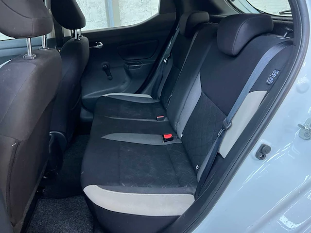 Suzuki celerio 1.0 comfort 68pk 2019, g-260-jp - afbeelding 25 van  35