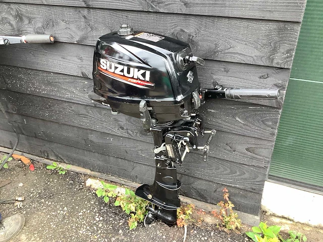 Suzuki df4a buitenboordmotor - afbeelding 1 van  5