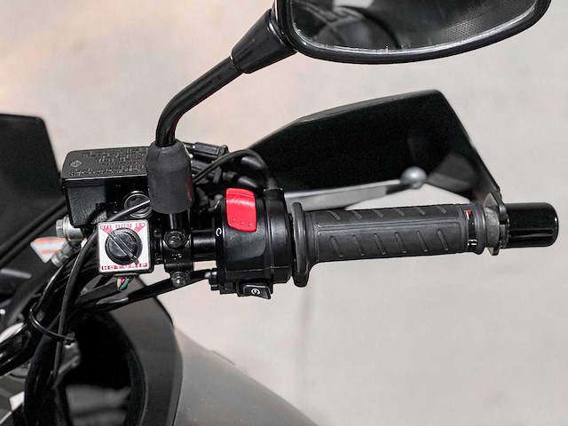 Suzuki dl650 t v-strom 645cc 2009, mt-xz-69 all-road motorfiets - afbeelding 8 van  19