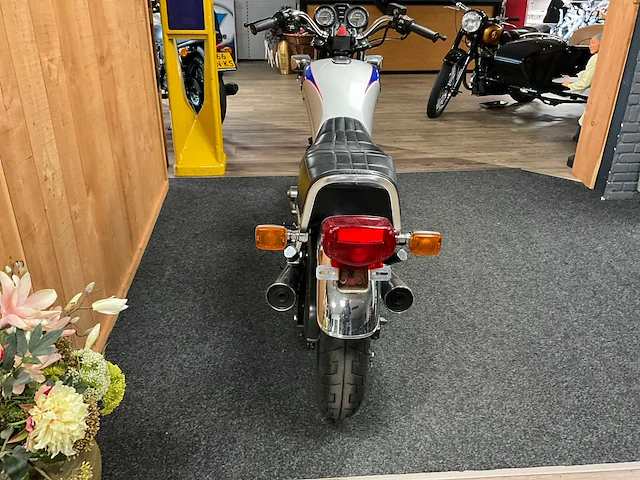Suzuki gr 650 motorfiets - afbeelding 10 van  15