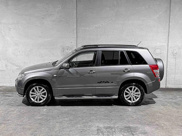 Suzuki grand vitara 1.9 high executive 129pk 2007, 22-xn-rs - afbeelding 10 van  47