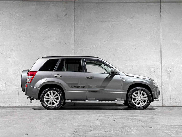 Suzuki grand vitara 1.9 high executive 129pk 2007, 22-xn-rs - afbeelding 47 van  47