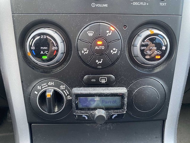 Suzuki grand vitara 2.0-16v exclusive 2006 | 31-st-kx - afbeelding 13 van  28