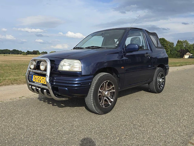 Suzuki grand vitara 2.0 cabrio, 76-gg-tj - afbeelding 1 van  22