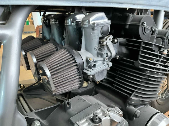 Suzuki gs 1000 custum motorfiets - afbeelding 9 van  19