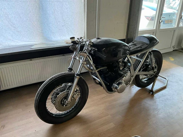 Suzuki gs 1000 custum motorfiets - afbeelding 1 van  19