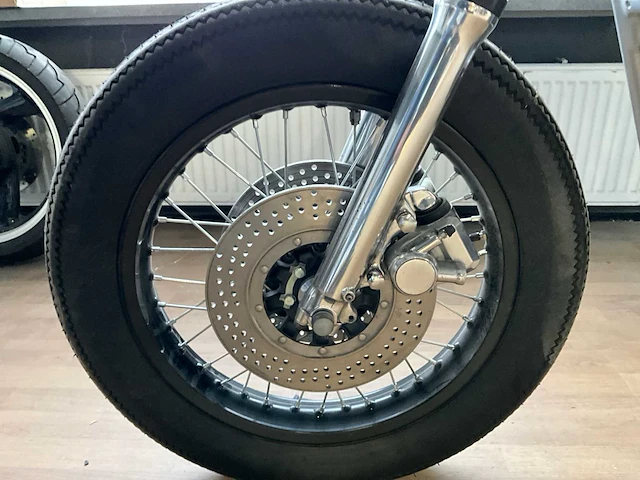 Suzuki gs 1000 custum motorfiets - afbeelding 18 van  19