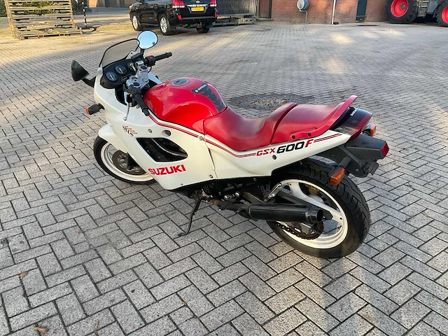 Suzuki gsx600f gn72b motorfiets - afbeelding 11 van  16