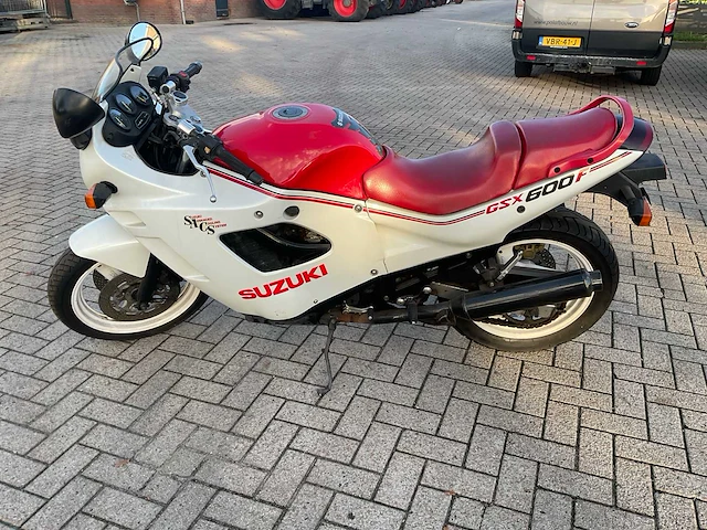 Suzuki gsx600f gn72b motorfiets - afbeelding 12 van  16