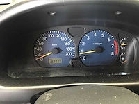 Suzuki ignis 1.3-16v gs - 2002 | 23-jp-hj - afbeelding 4 van  8
