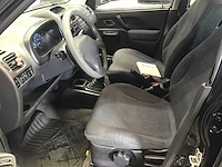 Suzuki ignis 1.3-16v gs - 2002 | 23-jp-hj - afbeelding 5 van  8