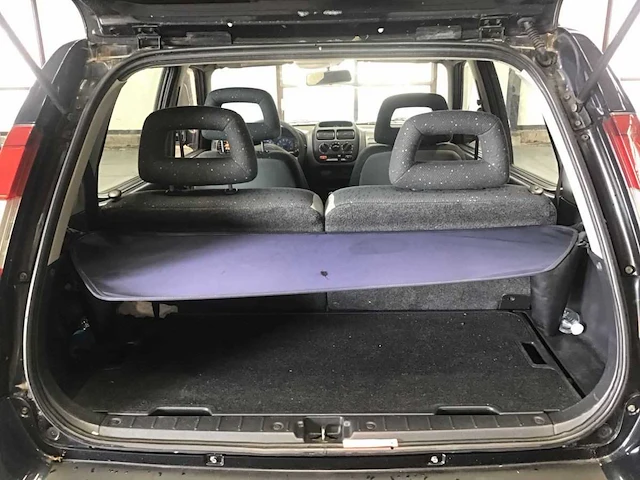 Suzuki ignis 1.3-16v gs - 2002 | 23-jp-hj - afbeelding 7 van  8