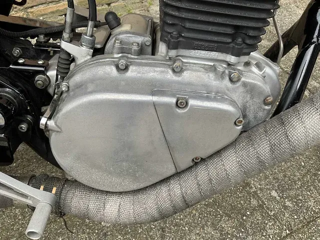 Suzuki ls 650 motorfiets - afbeelding 6 van  24