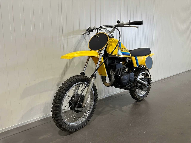 Suzuki rm50 2 takt crossmotor - afbeelding 1 van  11
