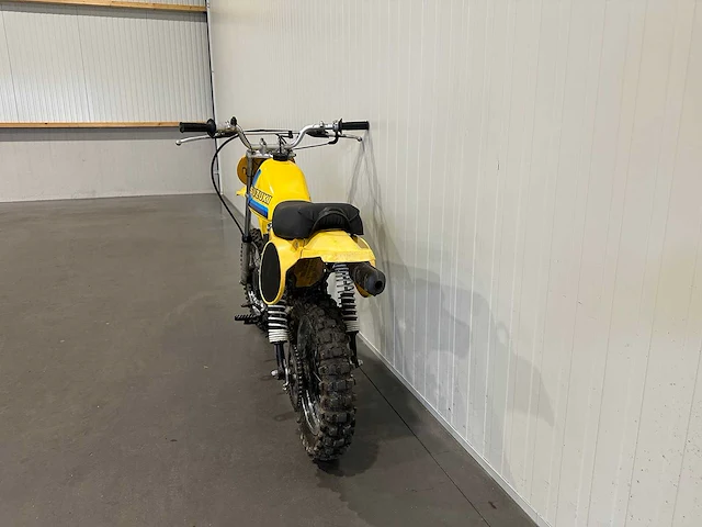 Suzuki rm50 2 takt crossmotor - afbeelding 6 van  11