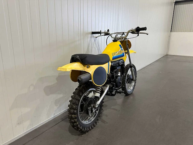 Suzuki rm50 2 takt crossmotor - afbeelding 7 van  11