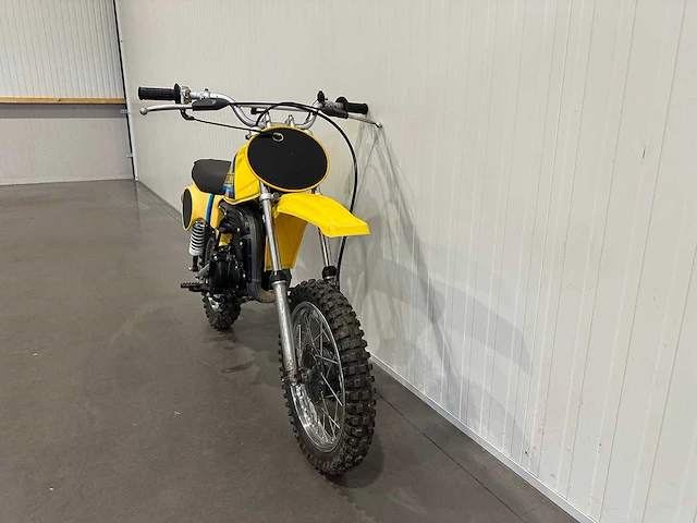 Suzuki rm50 2 takt crossmotor - afbeelding 10 van  11