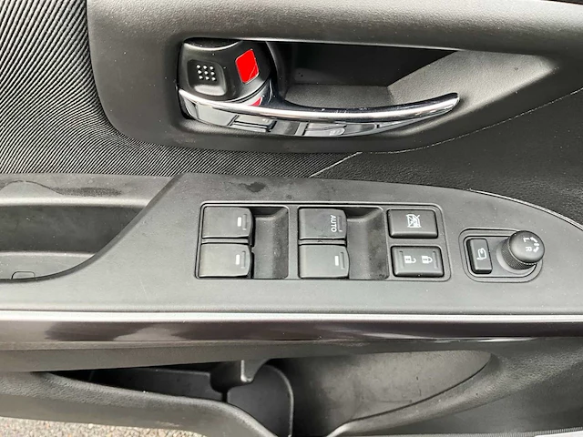 Suzuki s-cross gl+ hybrid style allgrip - personenauto - afbeelding 14 van  25