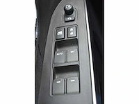 Suzuki s-cross gl+ hybrid style allgrip - personenauto - afbeelding 16 van  25