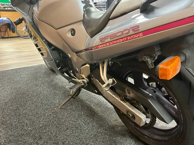 Suzuki sport rf600 motorfiets - afbeelding 8 van  11